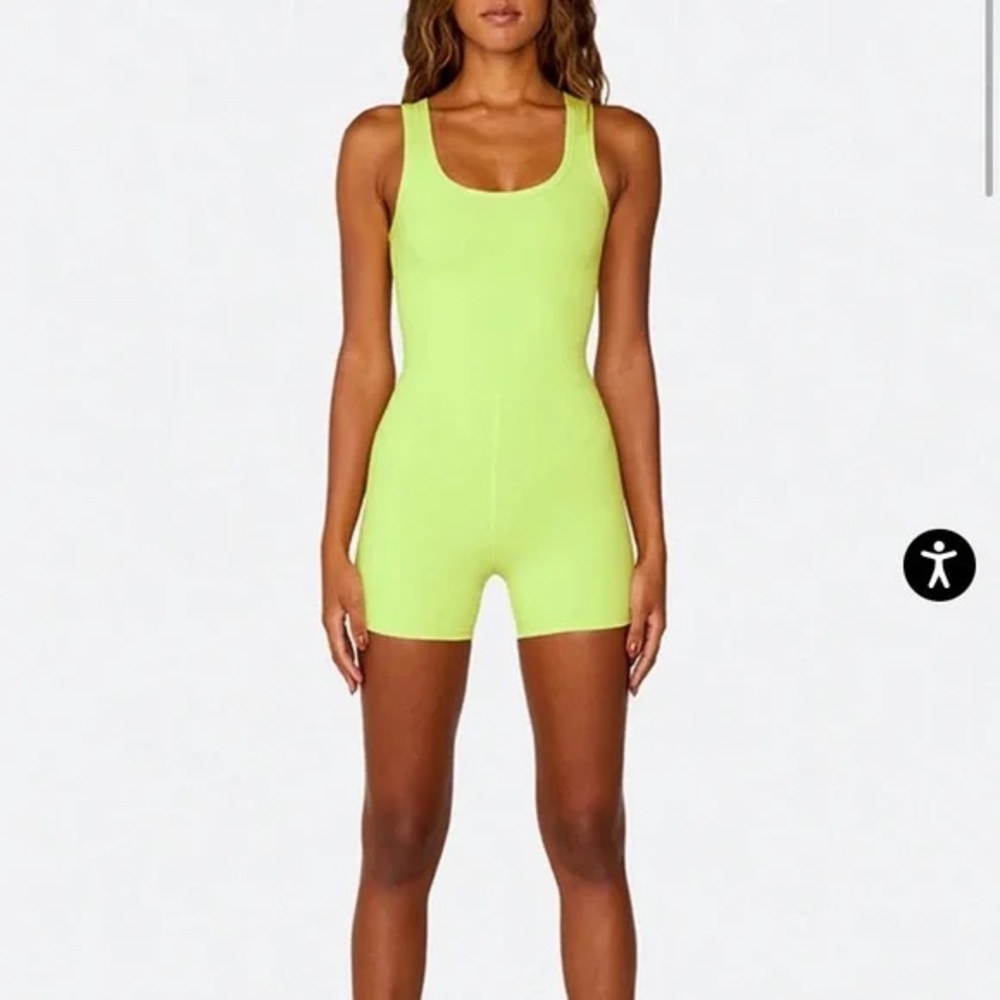 SET ACTIVE SHORTYSUIT HIGHLIGHTER (small)